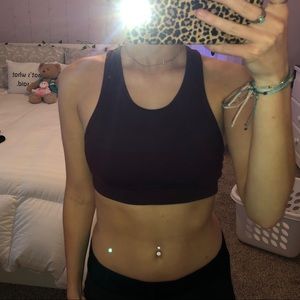 Lululemon sports bra